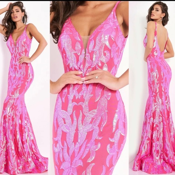 Jovani Dresses & Skirts - Hard to find! Jovani 3263 Prom dress. HOT PINK/IRIDESCENT, size 00